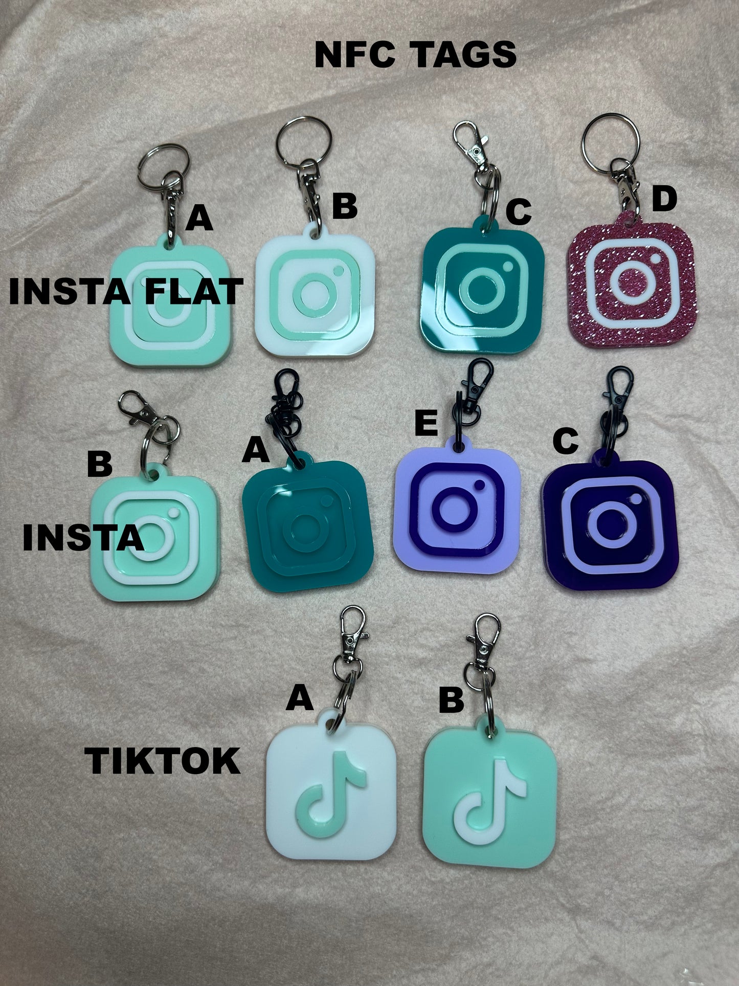 Social Media Smart NFC keychain for social media | Tap and follow | Digital business card | Payment link | Cash app | Facebook | Instagram